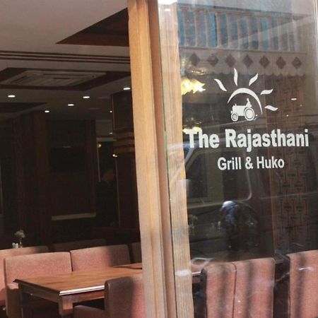 Mahadev Hotel Kathmandu Buitenkant foto